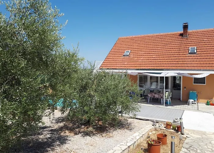 The Olive Garden דירה שיבניק