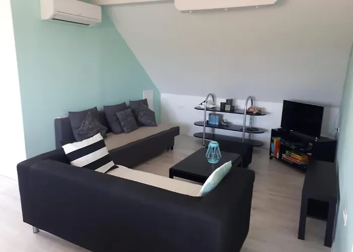 דירה The Olive Garden שיבניק