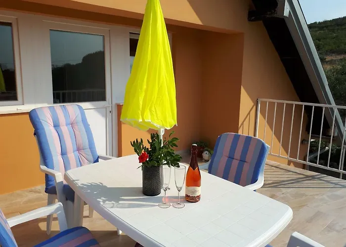 The Olive Garden דירה שיבניק